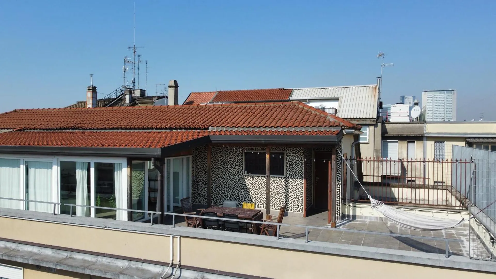 Terrazza Buenos Aires Apartment Milan